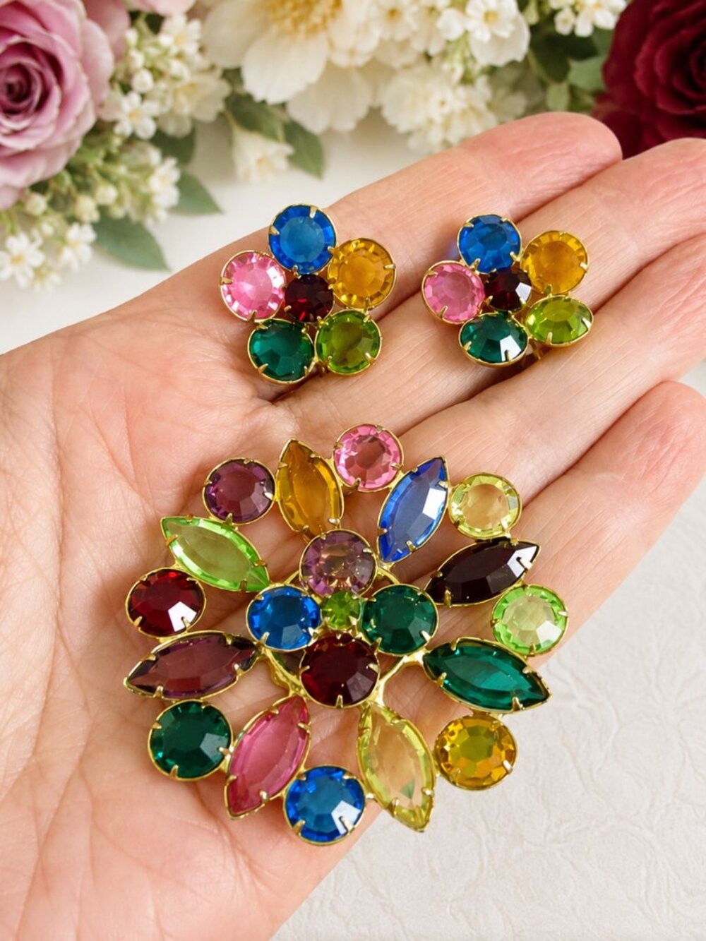 VINTAGE Bezel Set Crystal Brooch Earrings ~ Multicolored CRYSTAL RHINESTONE  Set